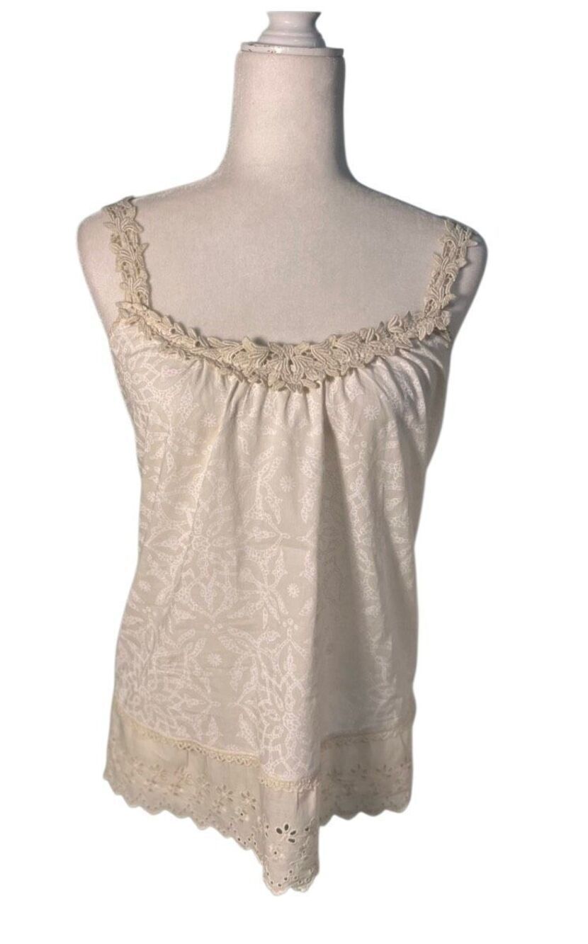 NWT Bennetton cream floral loose fit tank top with lace trim -S
